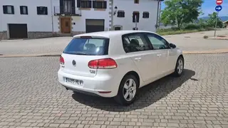 Volkswagen Golf 1.6 TDI 105cv 