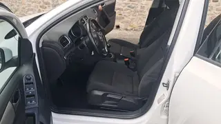 Volkswagen Golf 1.6 TDI 105cv 