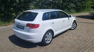 Audi A3 Sportback 1.6TDI 105cv 
