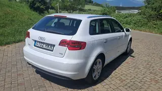 Audi A3 Sportback 1.6TDI 105cv 